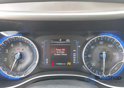 2020 Chrysler Pacifica Touring L z USA, uszkodzony, nr VIN 2C4RC1BG7LR268830